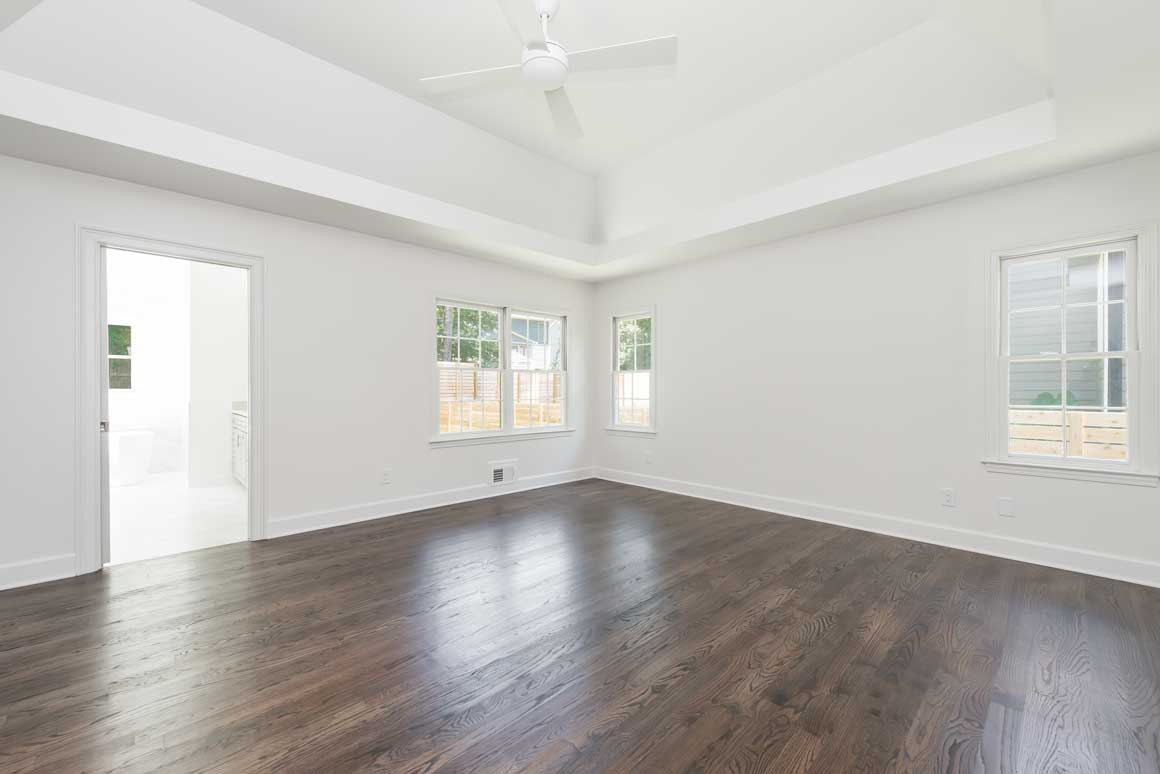Master Bedroom - 1074 Oakland Trace - Realtor Christopher Huffer - Harry Norman
